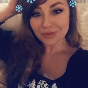 Meet your Posher, Eve